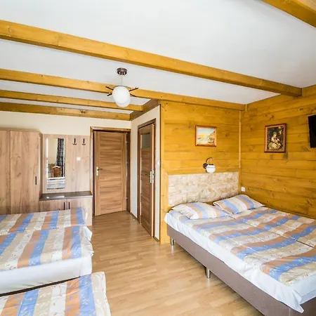 Bed & Breakfast Osrodek Wypoczynkowy Bernadetta 3*