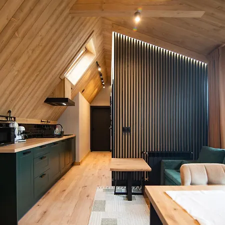 贝尔纳黛特度假酒店 穆扎希赫尔