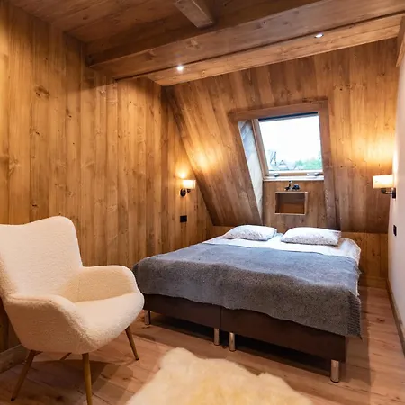 Osrodek Wypoczynkowy Bernadetta 3*