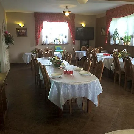 Osrodek Wypoczynkowy Bernadetta Oda ve Kahvaltı 3*