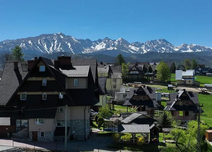 Osrodek Wypoczynkowy Bernadetta לינה וארוחת בוקר מורזאסיחלה